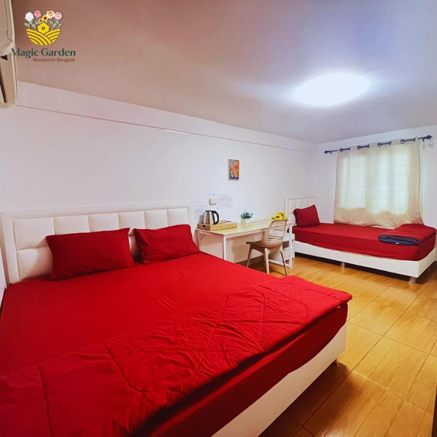 Magic Garden Residence Bangkok Luaran gambar